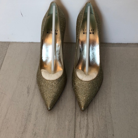 Brand new gold glitter Stuart Weitzman pumps - Picture 1 of 6